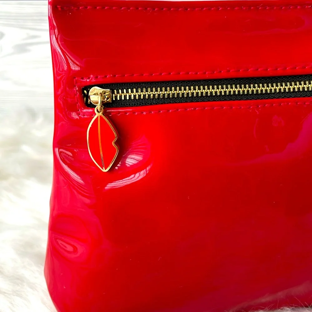 YSL Beauty Pouch‎